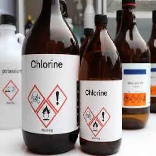 چالش‌ها و فرصت‌های کسب و کار فروش مواد شیمیایی